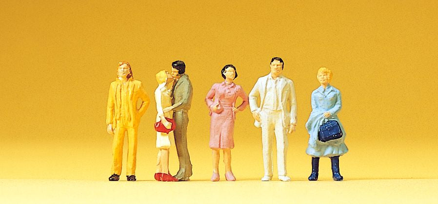 Preiser 14137 HO Standing Passers-By Figures (Set of 6)