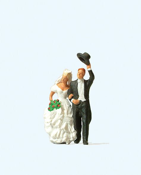 Preiser 28091 HO Wedding Couple Figures (Set of 2)