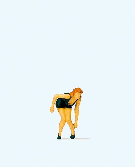 Preiser 28121 HO Uncomfortable Shoe Figure