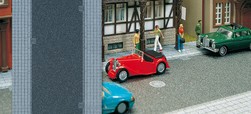 Busch 8138 N Town Street with Curbs & Sidewalks Flexible Self-Adhesive Roadway