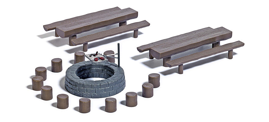 Busch 7781 HO Forest Grilling Area