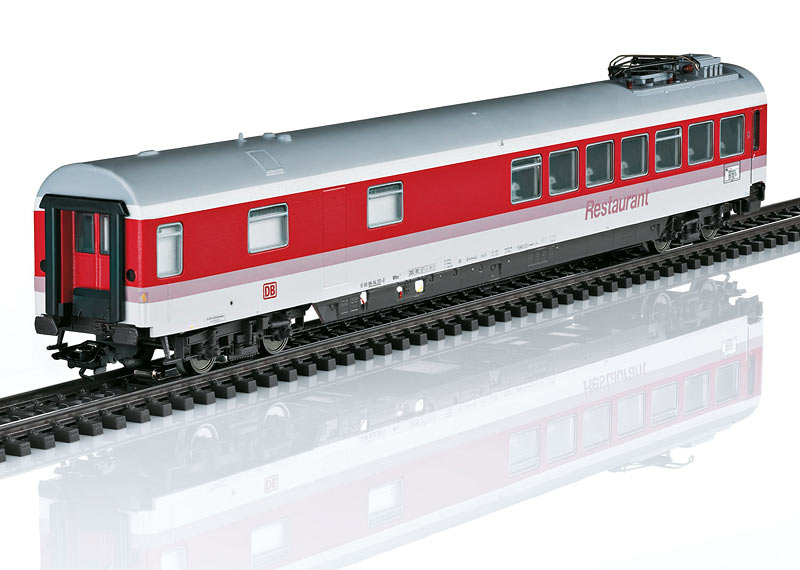 Marklin 43308 HO EC Tiziano: Type WRmz 135.0 Dining Car