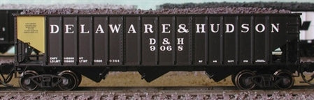 Bluford Shops 14421 N Delaware & Hudson 14-Panel 3-Bay Hopper