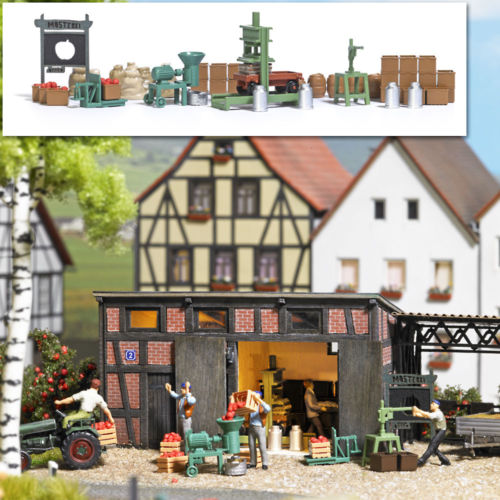 Busch 1178 HO Apple Cider-Making Scene Details