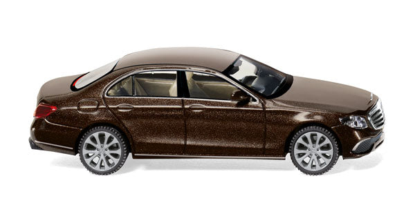 Wiking 022703 1:87 Mercedes-Benz W 213 Exclusive E-Class in Brown