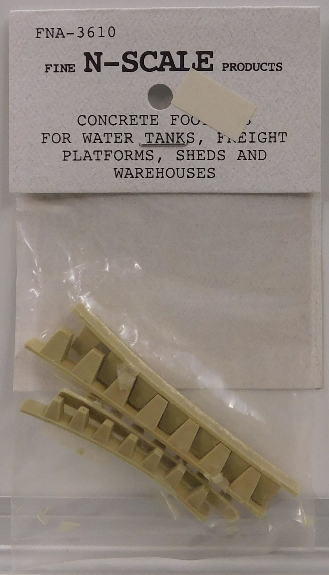 Fine N Scale Products FNA-3610 N Concrete Footings (14 of each, 2 sizes)