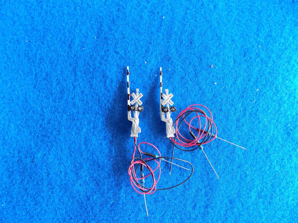 NJ International 2161 N Crossing Gate Signals (Pair of 2)