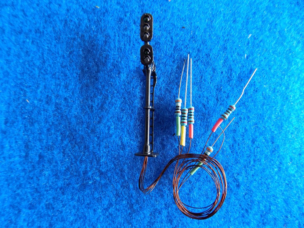 NJ International 2138 N Multi Head D Type Signal