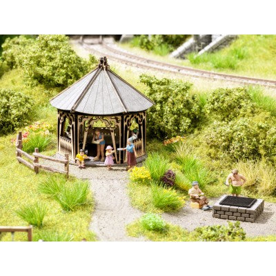 Noch 65612 HO Scenery Set Barbecue Hut