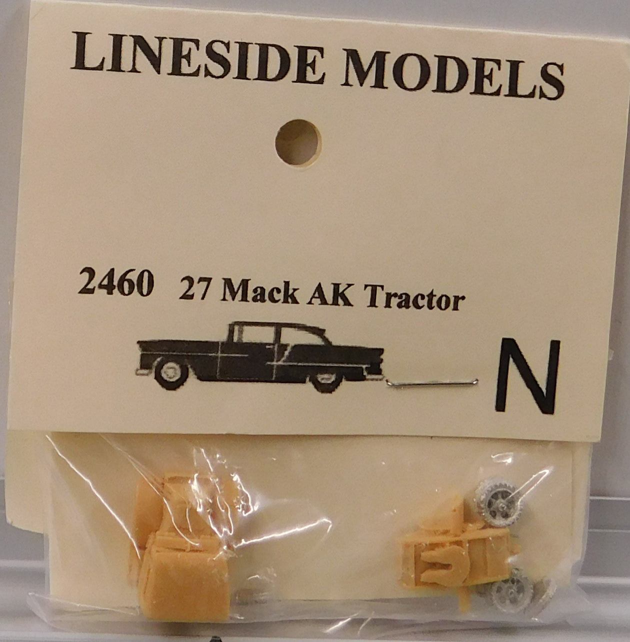 Lineside Models 2460 N 1927 Mack AK Tractor