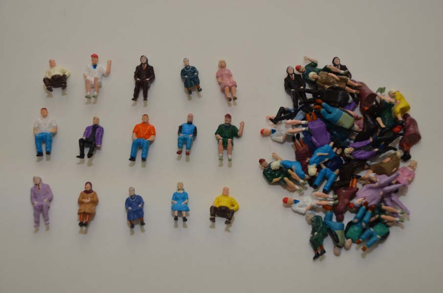 JMD Plastics 427 O Seated People Figures (Set of 50)