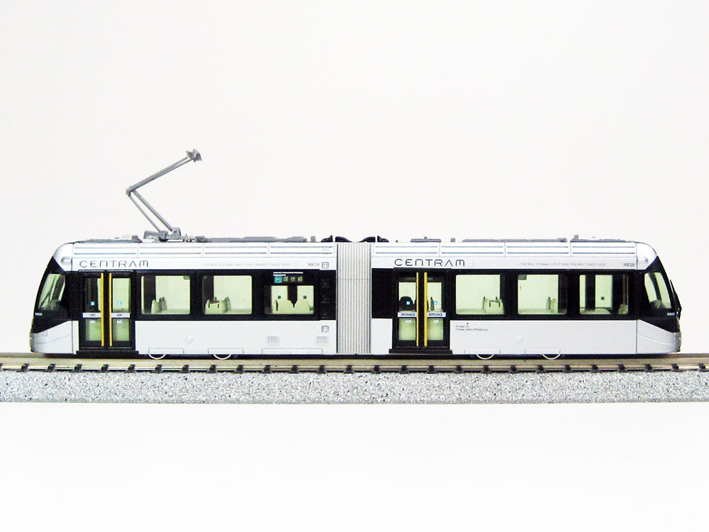 Kato 14-802-2 N Centram LRV 9000 Streetcar Standard DC