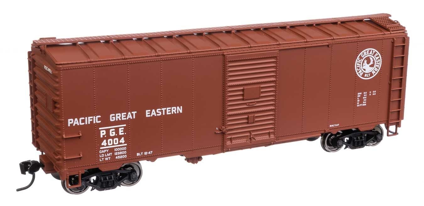 Walthers 910-1367 Pacific Great Eastern 40' AAR 1944 Boxcar RTR #4004