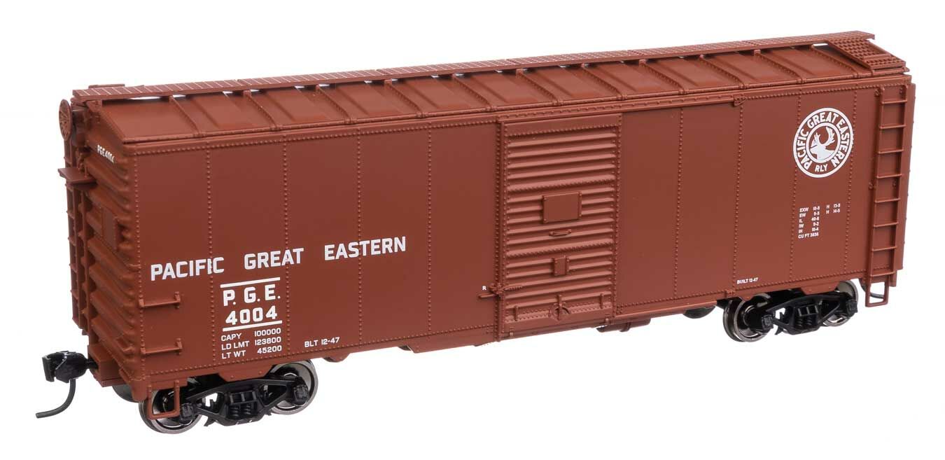 Walthers 910-1367 Pacific Great Eastern 40' AAR 1944 Boxcar RTR #4004