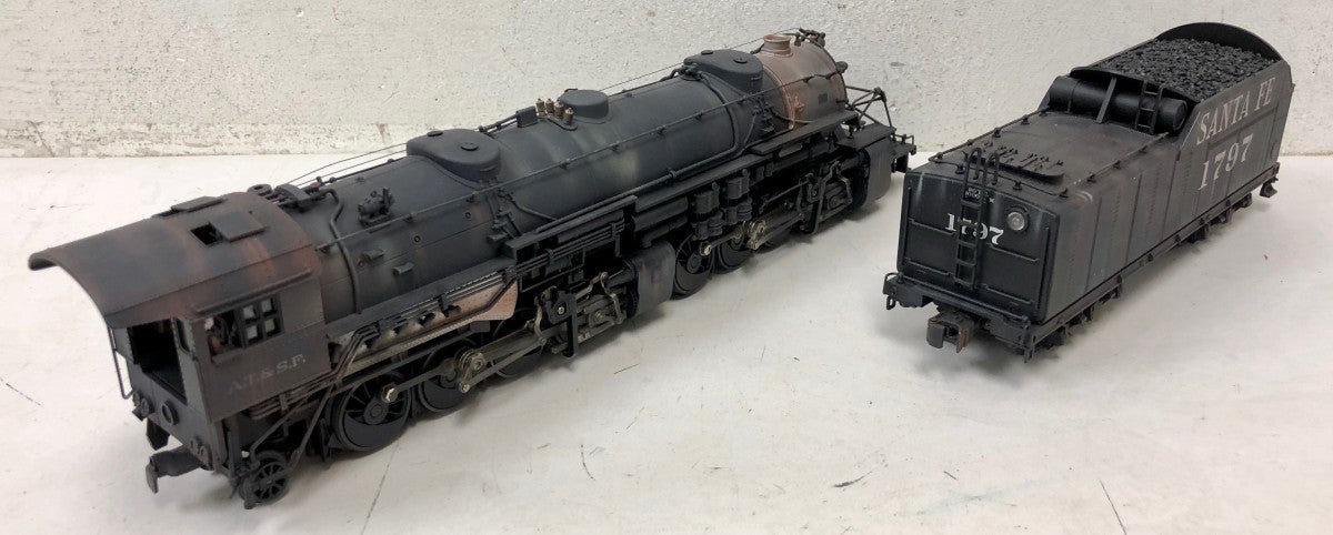 Lionel 6-82487 O Weathered SF Y3 2-8-8-2 Steam Locomotive #1797