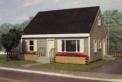 Osborn Model Kits 1103 HO Four Bedroom Home