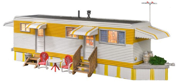 Woodland Scenics BR4952 N Built-&-Ready Sunny Days Trailer W/LED Lighting