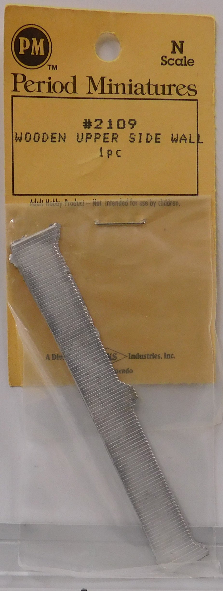 Period Miniatures 2109 N Wooden Upper Side Wa ll