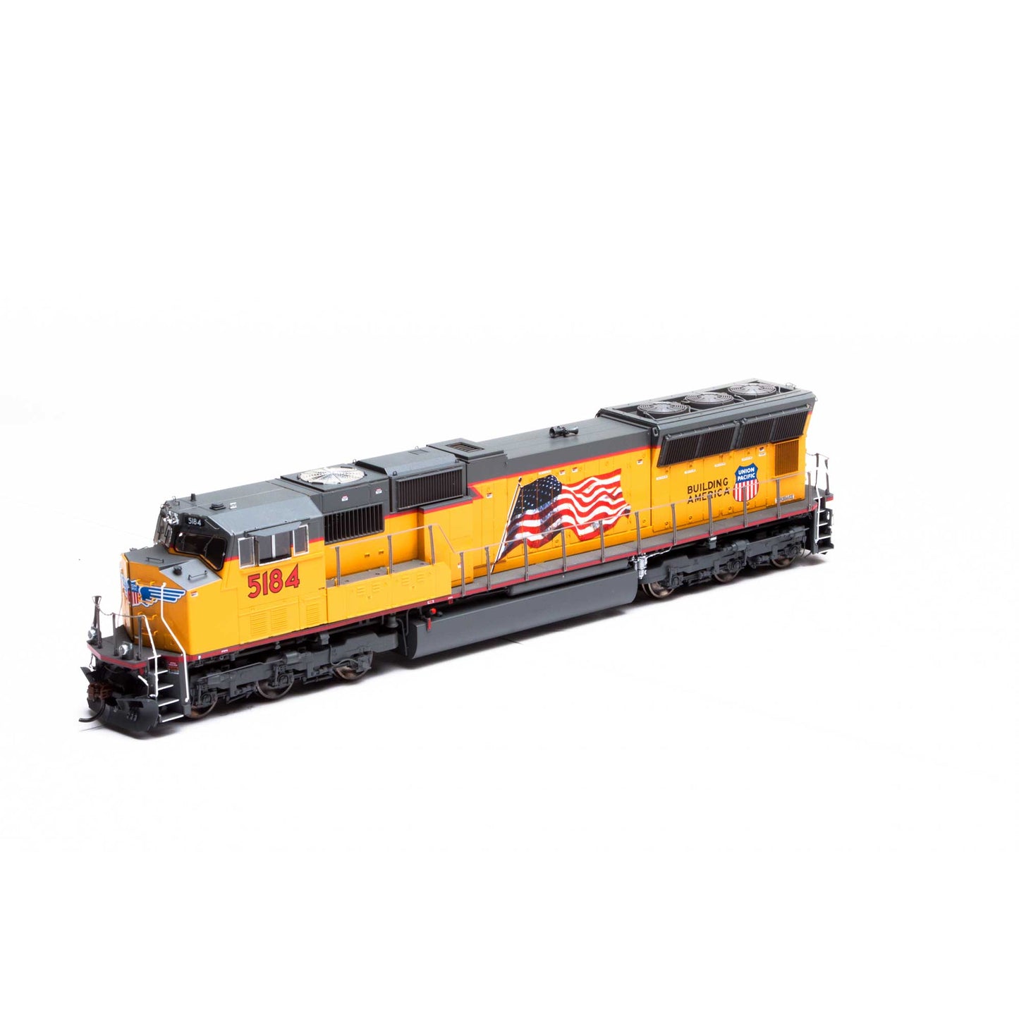 Athearn G69241 HO Union Pacific SD70M Diesel Locomotive #5184 (Flag)
