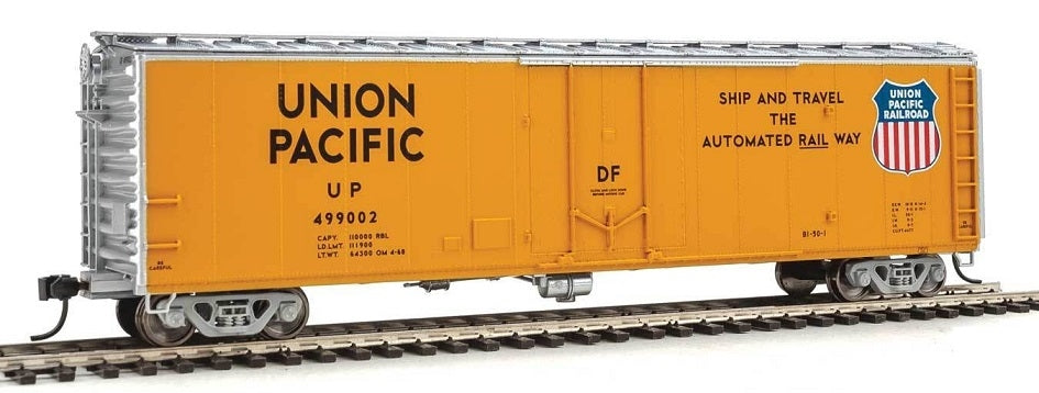 Walthers 910-2825 HO Scale Union Pacific 50' PC&F Insulated Boxcar #499002