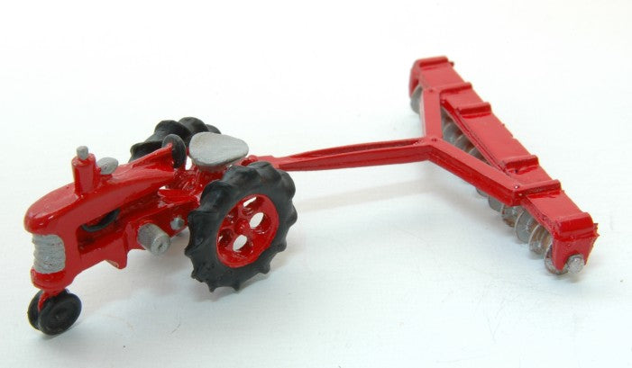 JL Innovative Design 343 HO Tractor And 12 Bottom Disc Harrow