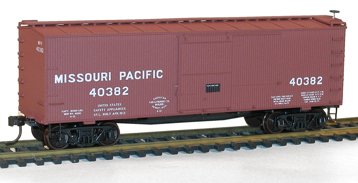 Accurail 1704 HO Missouri Pacific 36' Double Sheath Wood Boxcar # 40382 Kit