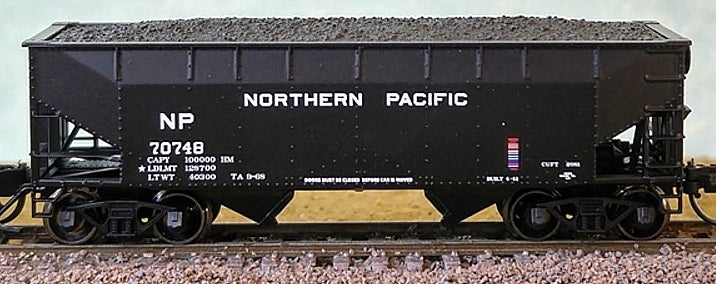 Bluford Shops 66053 N NP 2-Bay Offset-Side Hopper w/Load (Pack of 3)
