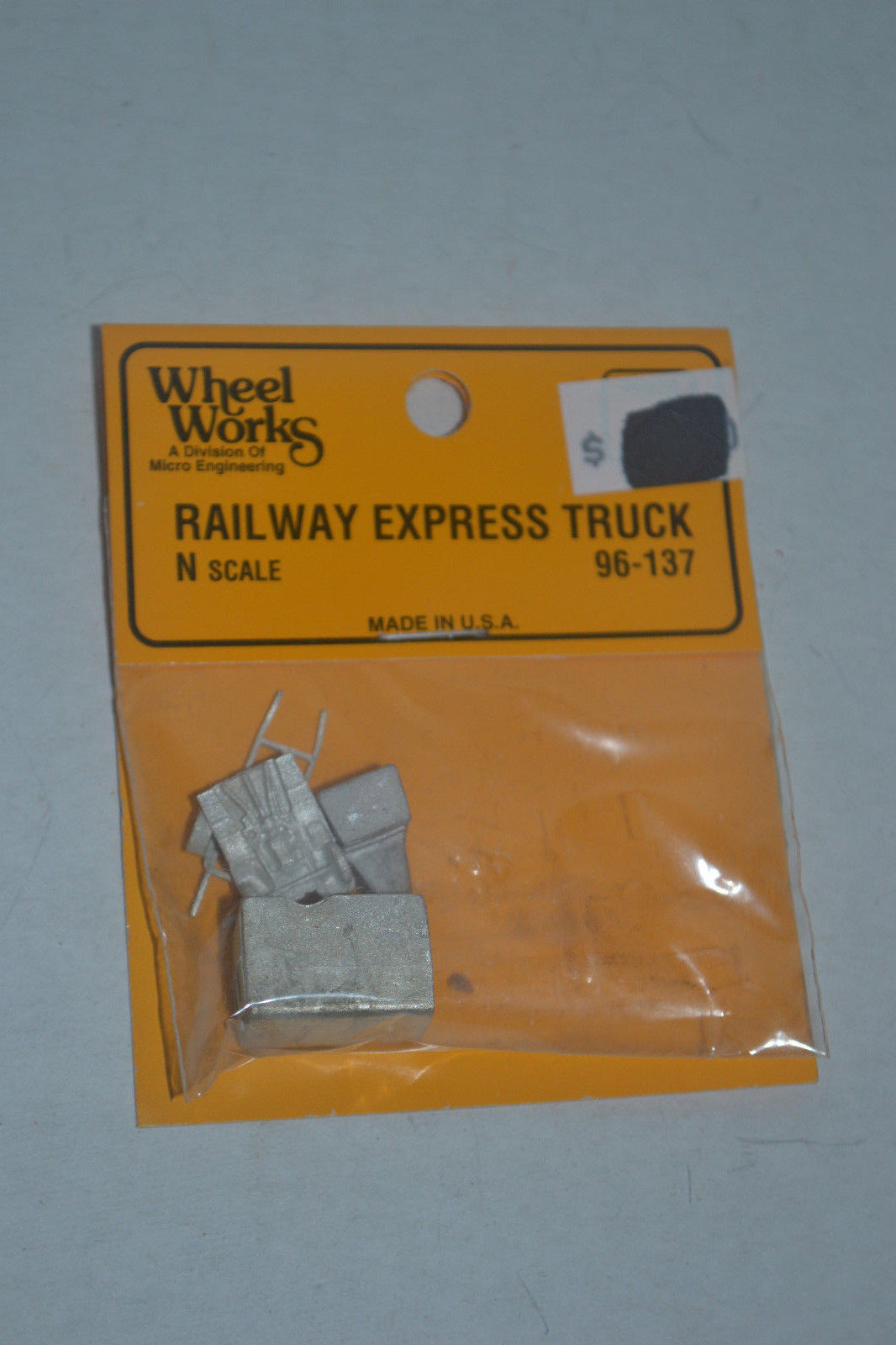 Wheel Works 96-137 N Unpainted Railway Express Truck Diecast Kit