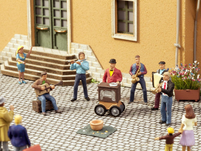 Noch 12955 N Street Musicians Figures