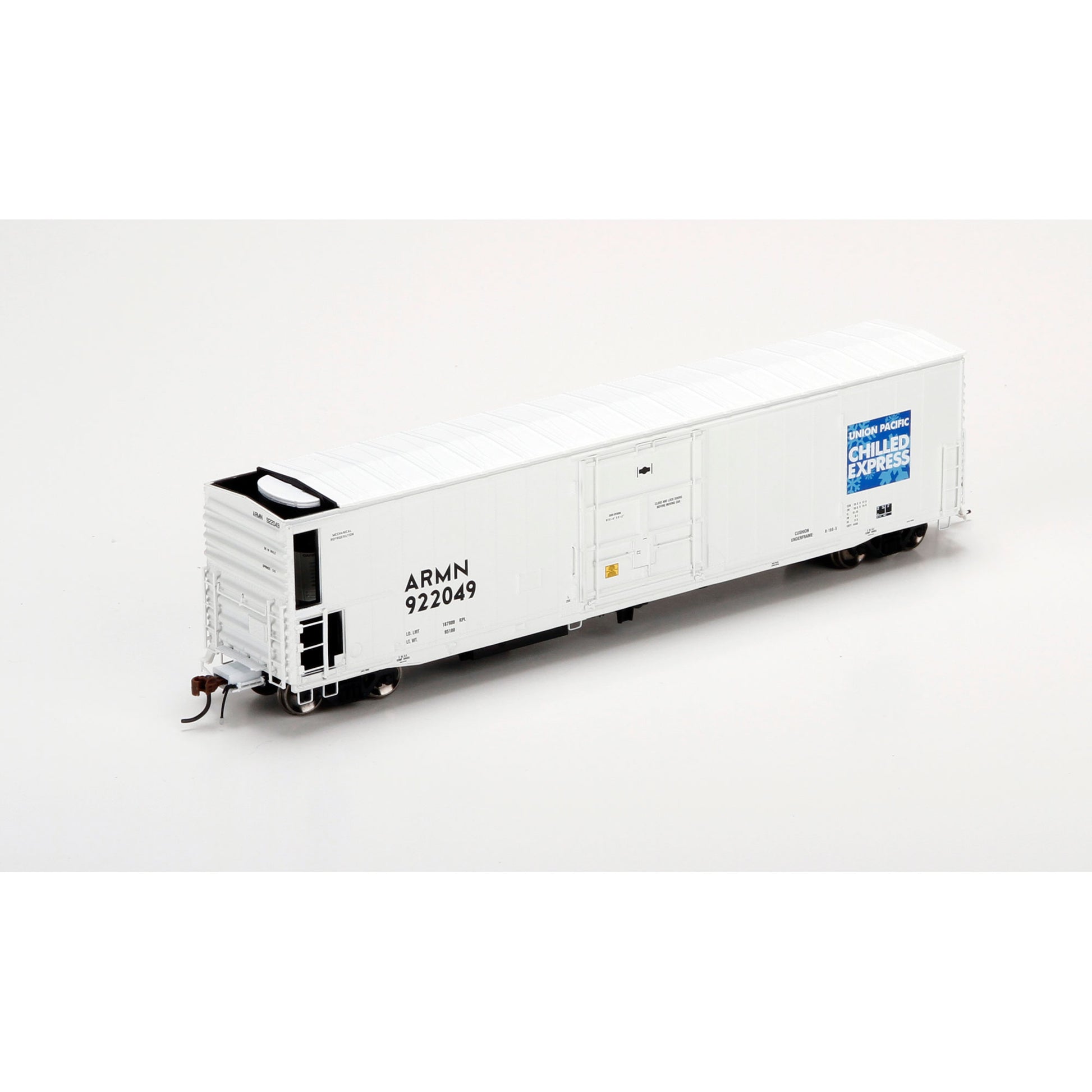 Athearn G63370 HO Union Pacific/ARMIN 57' Mechanical Reefer with Sound #922049