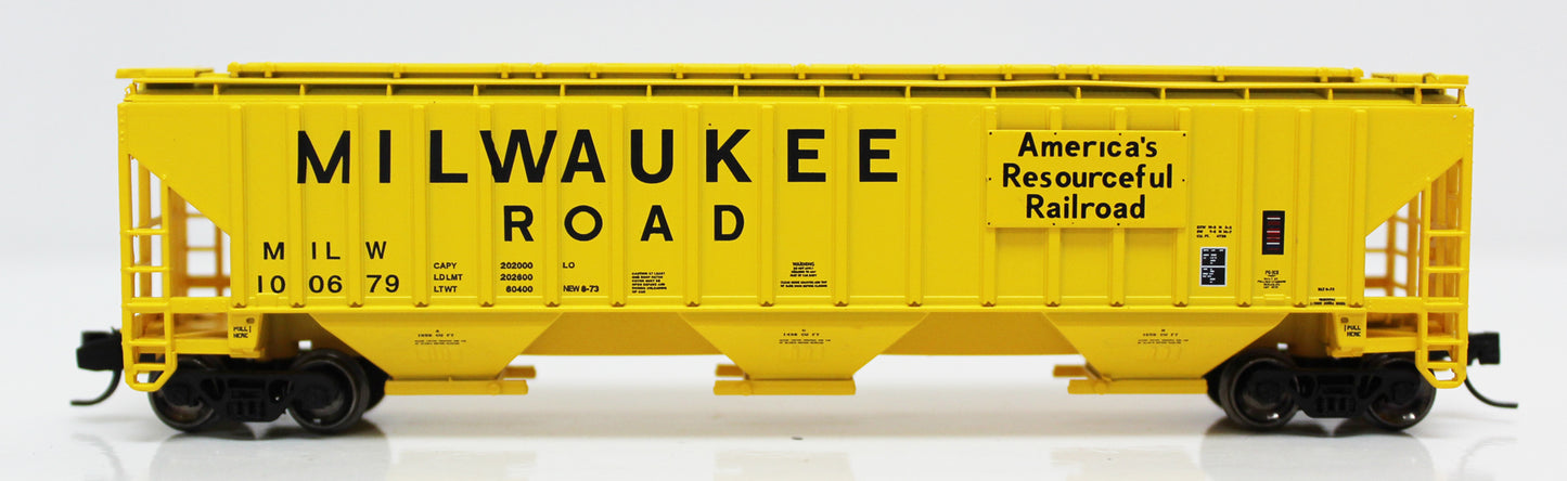 Fox Valley Models 85001-2 N Milwaukee 4750 Cu.Ft. 3-Bay Covered Hopper #100698
