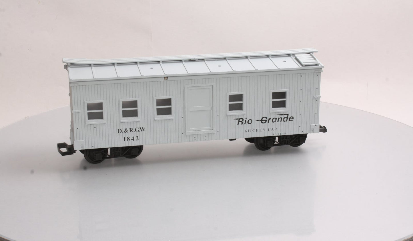 USA Trains R1842 G Gray Denver & Rio Grande Western Kitchen Car #1842