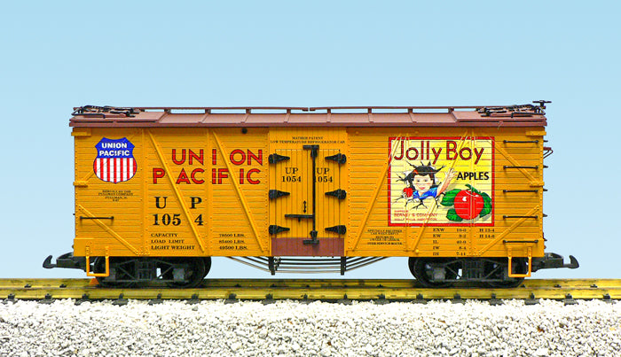 USA Trains R15021B G Union Pacific/Jolly Boy Apples Outsided Braced Box Cars