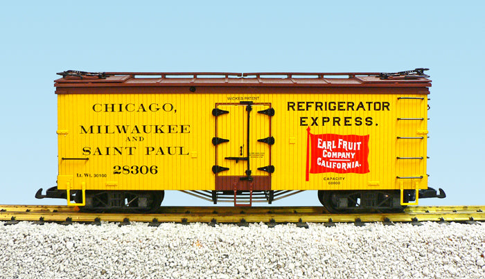 USA Trains R16497A G CM&StP Earl Fruit Co. U.S. Refrigerator Cars #28306