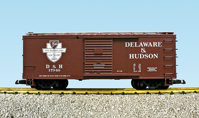 USA Trains R19107D G D&H Simulated Wood Box Car (BC Red) #17948