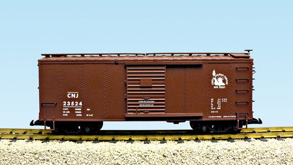 USA Trains R19117A G Central Railroad of New Jersey Simulated Wood Box Car