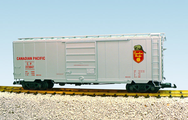 USA Trains R19218B G CP 40 Ft. PS-1 Simulated Steel Box Car #223847
