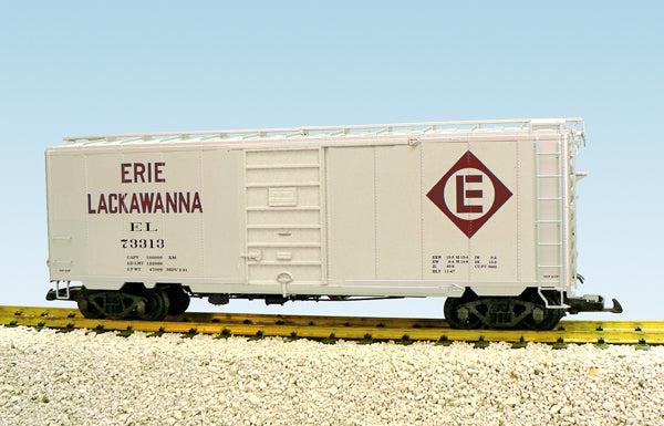 USA Trains R19238A G Erie Lackawanna 40 Ft. PS-1 Simulated Steel Box Car