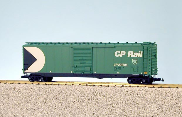 USA Trains R19318A G Canadian Pacific Rail 50 Ft. Box Car with Steel Door