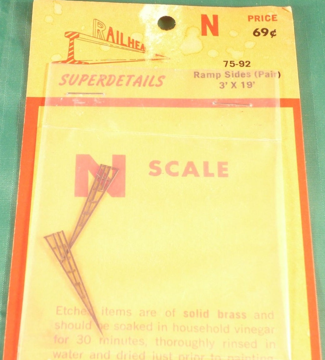 Railhead 75-92 N 3' x 19' Ramp Sides (Pair of 2)
