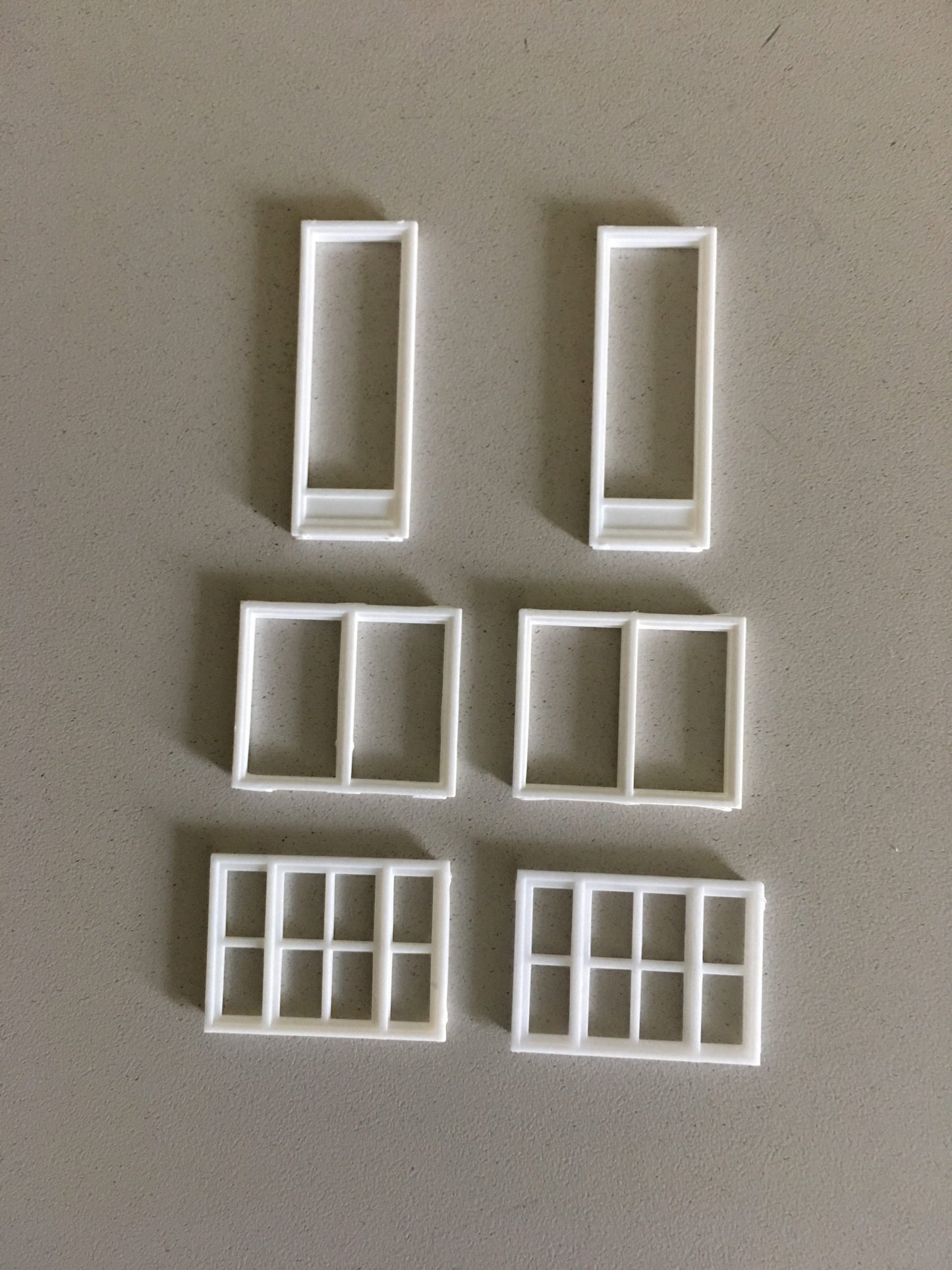 Pikestuff 541-1201 HO Assorted Windows (Pack of 6)