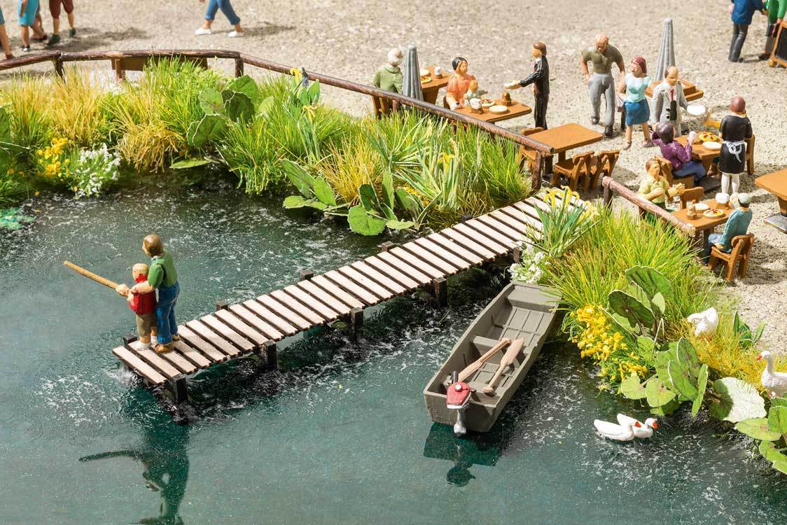 Walthers 949-4156 HO Small Shoreline Pier Laser-Cut Wood Kit