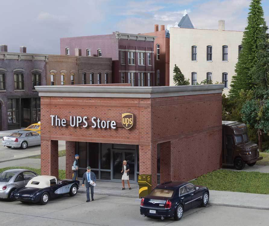 Walthers 933-4112 HO The UPS Store® Kit
