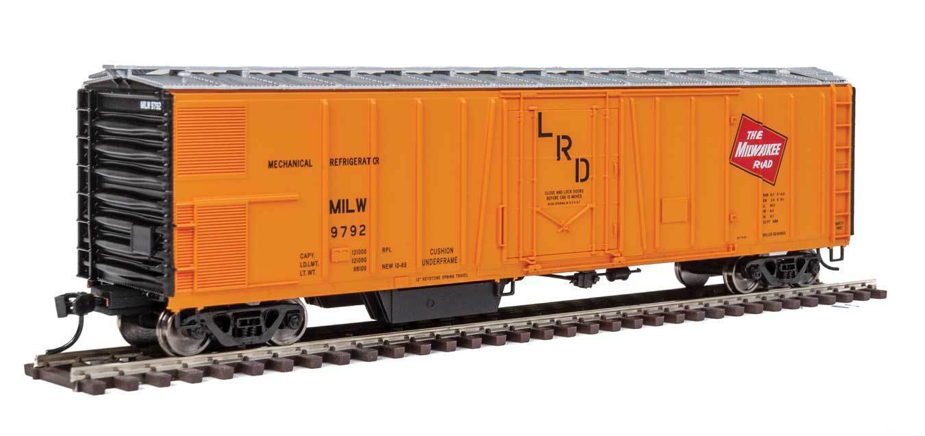 Walthers 910-3760 HO Milwaukee Road 50' AAR Mechanical Refrigerator Car #9792