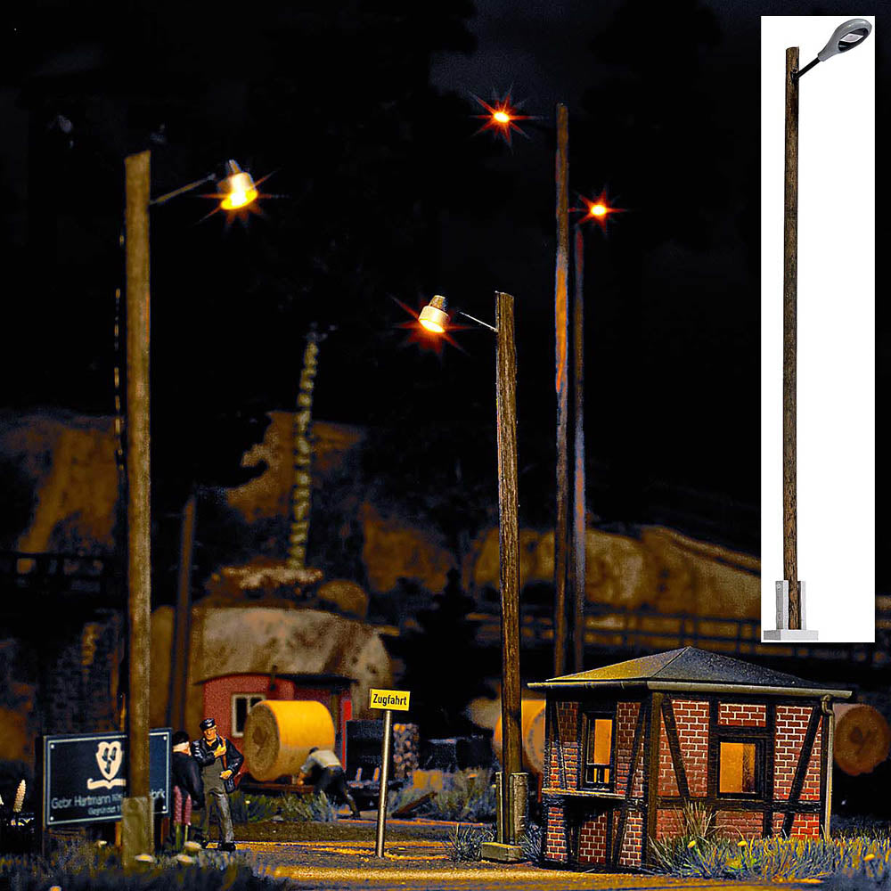 Busch 8737 TT Teardrop Station/Platform Lamp on Wood Post