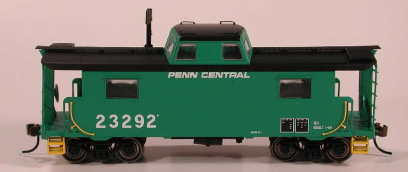 Bowser 41591 HO Penn Central PRR Class N8 Steel Center Cupola Caboose #23384