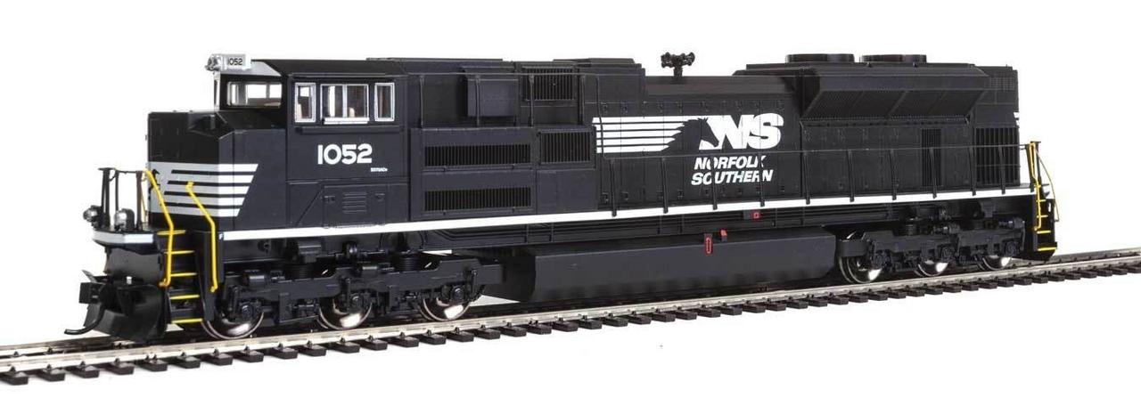 Walthers 910-9842 HO Norfolk Southern EMD SD70ACe Standard DC #1052