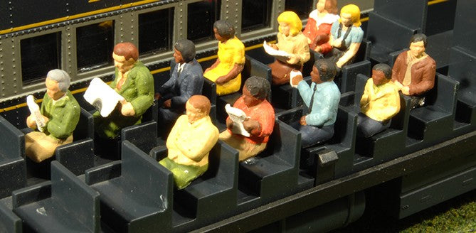 Bachmann 33165 O Waist-Up Seated Platform Passenger Figures (Set of 12)