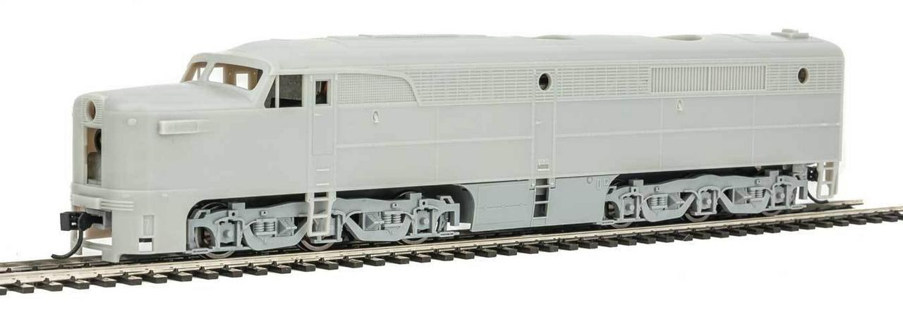 Walthers 910-10050 HO Undecorated Alco PA w/Dynamic Brakes & Small Numberboards