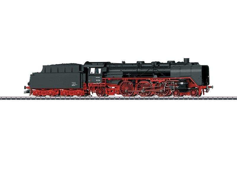 Marklin 37949 HO Class 03 Passenger Steam Locomotive with a Tender